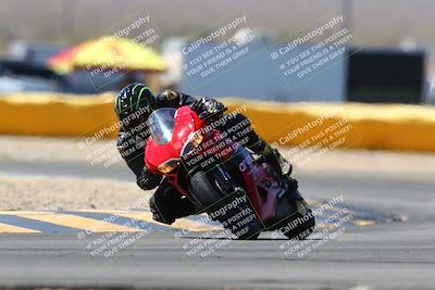 media/Mar-28-2022-Superbike Trackdays (Mon) [[b8603d0f67]]/Novice Group (1130am-12pm)/Turn 2/